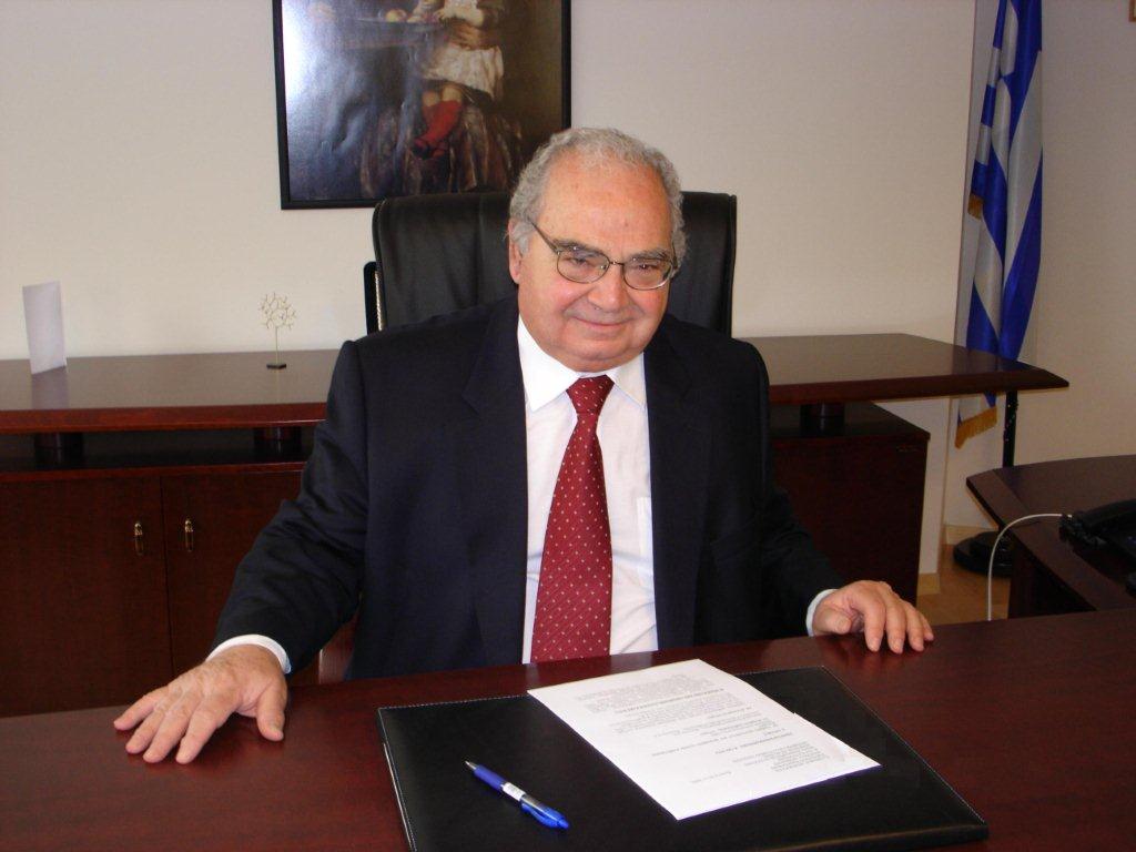 Ρακιντζής: Στα 33 δισ. ετησίως το κόστος της διαφθοράς - Media