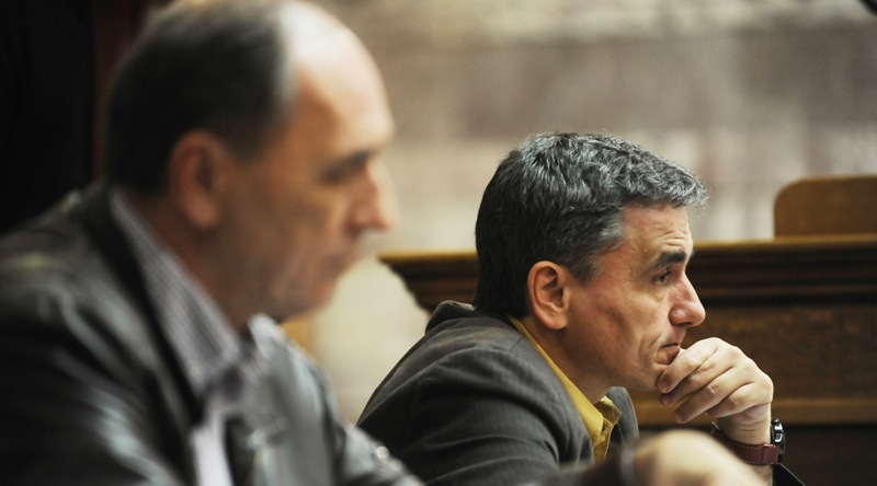 «Υψηλοί τόνοι» στη συζήτηση για την ανακεφαλαιοποίηση - Media