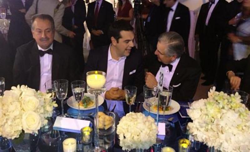 Ο Τσίπρας καλεί ομογενείς επιχειρηματίες να επενδύσουν στην Ελλάδα (Videos) - Media