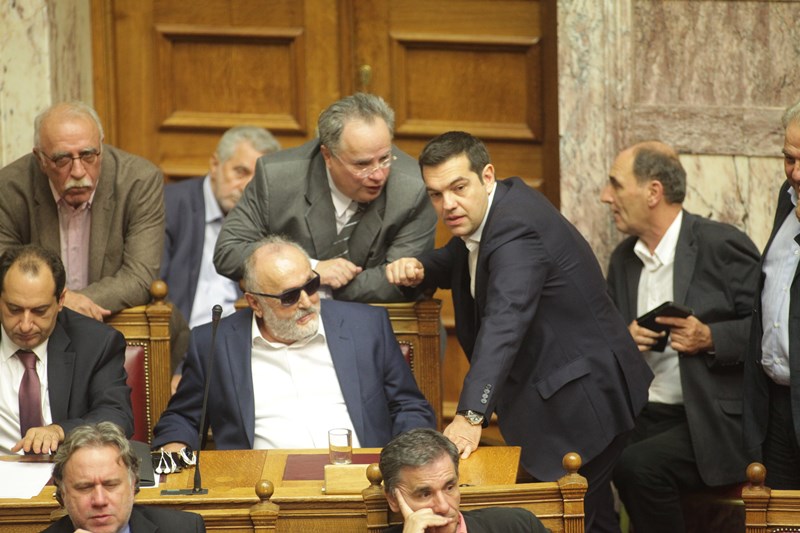 Με 154 ψήφους πέρασε το πολυνομοσχέδιο-Έξι άρθρα καταψήφισε ο Νικολόπουλος - Media