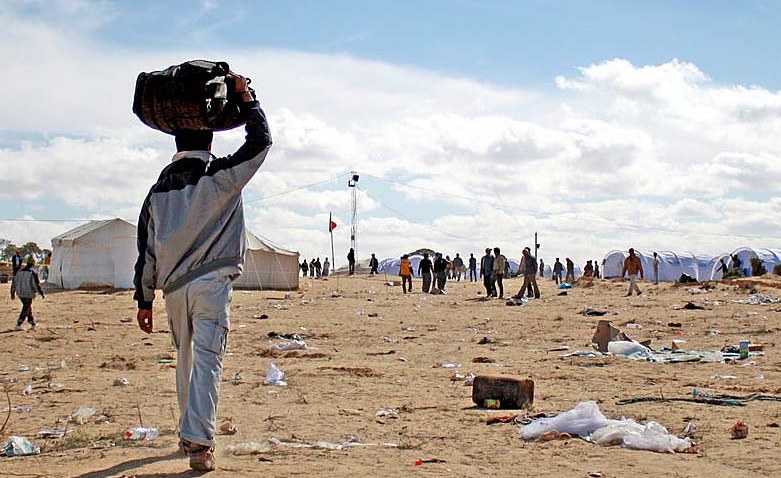 Δεκαοχτώ πρόσφυγες νεκροί σε καταυλισμό στην Αλγερία - Media