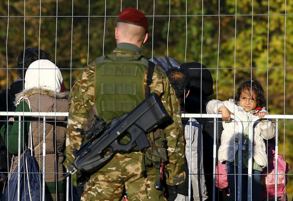 Για κίνδυνο ένοπλων συγκρούσεων στα Βαλκάνια προειδοποιεί η Μέρκελ - Media