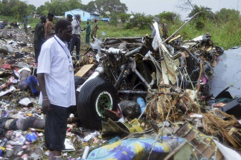 Νέα αεροπορική τραγωδία - Τουλάχιστον 41 νεκροί από τη συντριβή αεροπλάνου στο Νότιο Σουδάν (Photos) - Media