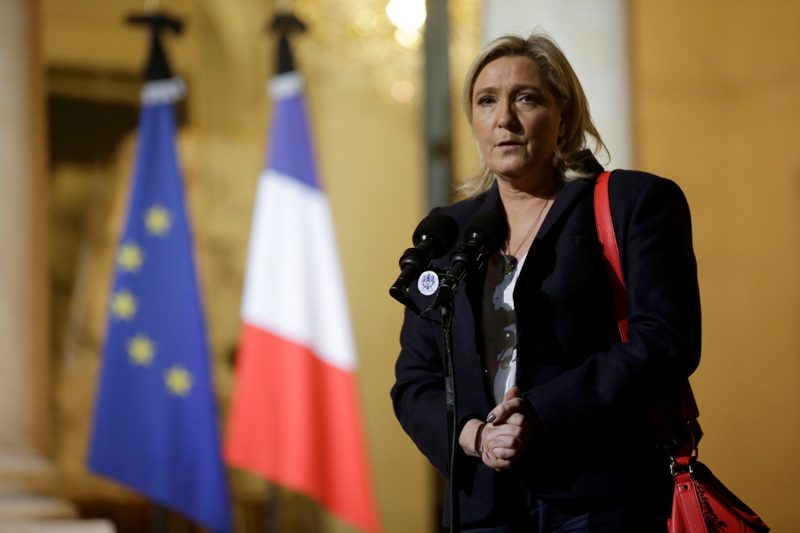 Μαρίν Λεπέν: «Να σταματήσει αμέσως η υποδοχή μεταναστών» - Media