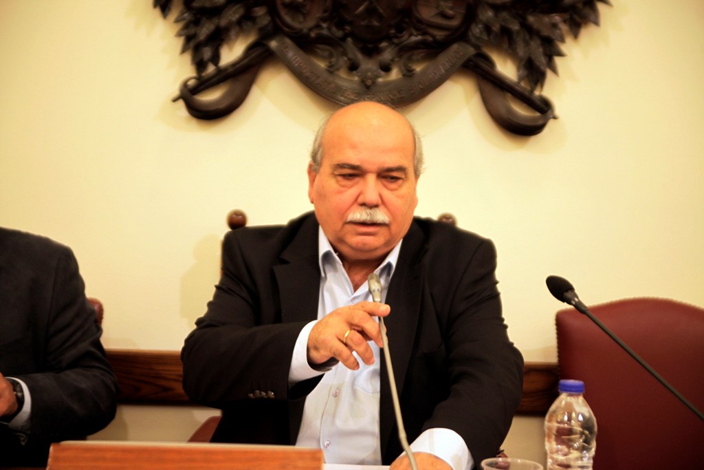 Σούλτς σε Βούτση: Έχετε δίκιο σε όλα - Αρρωστημένοι εγκέφαλοι σας ζητούν ανόητα πράγματα - Media