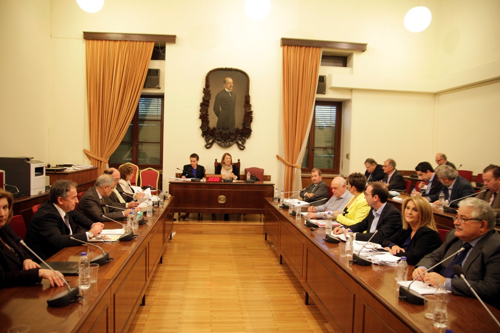«Πολεμικό κλίμα» στη Βουλή για το νέο διευθυντή Εσωτερικών Υποθέσεων της ΕΛ.ΑΣ. - Media