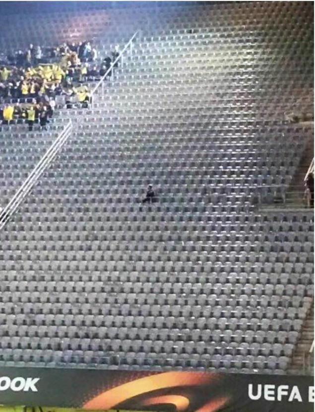 Πραγματικά «άρρωστος» για την ομάδα του – Ήταν ο μόνος οπαδός σε ματς εκτός έδρας - Media