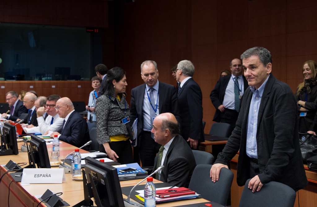 Συνεδριάζει χωρίς συμφωνία το Eurogroup για τη δόση των 2 δισ. - Media