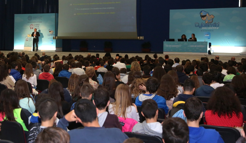 Ημερίδα της Δίωξης Ηλεκτρονικού Εγκλήματος στην Θεσσαλονίκη για την ασφαλή χρήση του διαδικτύου από τα παιδιά με τη στήριξη της WIND - Media