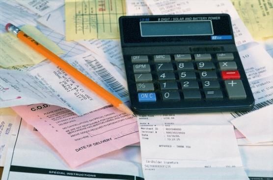 Όλοι οι νέοι φόροι που φέρνουν τα «πάνω-κάτω» στα εισοδήματα του 2015 - Media