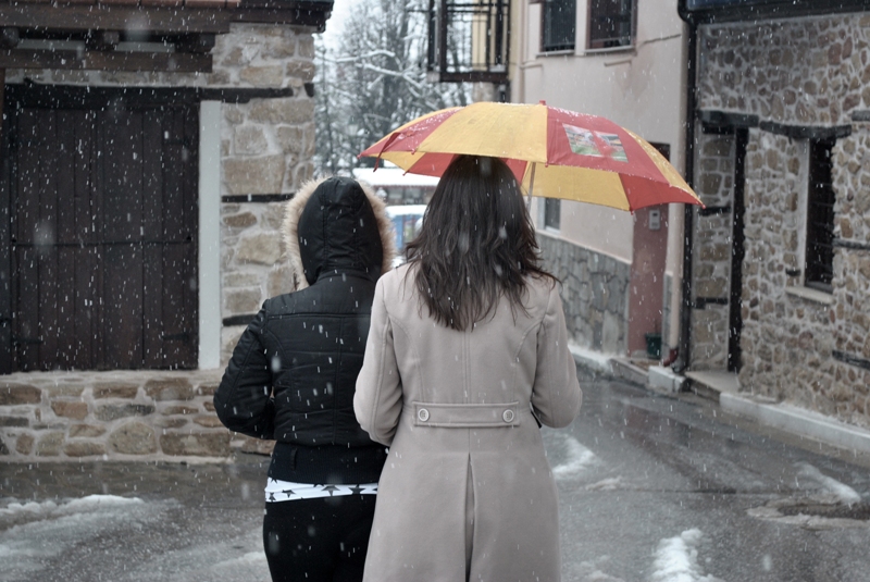 Καταιγίδες, άνεμοι και χιόνια στα ορεινά - Media