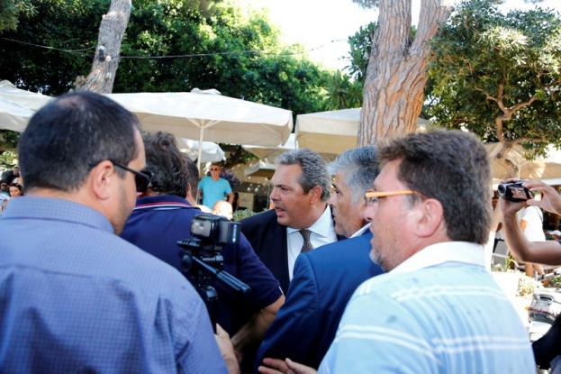 Μήνυση  στον Πάνο Καμμένο από αστυνομικό της Κω - Media