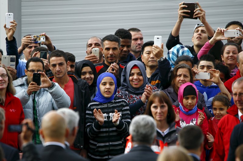 Συμβούλιο της Ευρώπης: Να μην συγχέονται οι πρόσφυγες με τους τρομοκράτες - Media