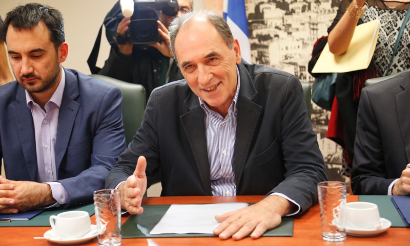 Σταθάκης: Συμφωνία με τους θεσμούς ως το Σάββατο - Media