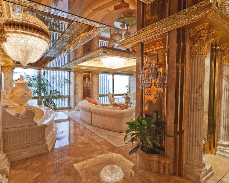 Τραμπ: Ο Φλιν αδικήθηκε - Και η Χίλαρι είπε ψέματα - Media