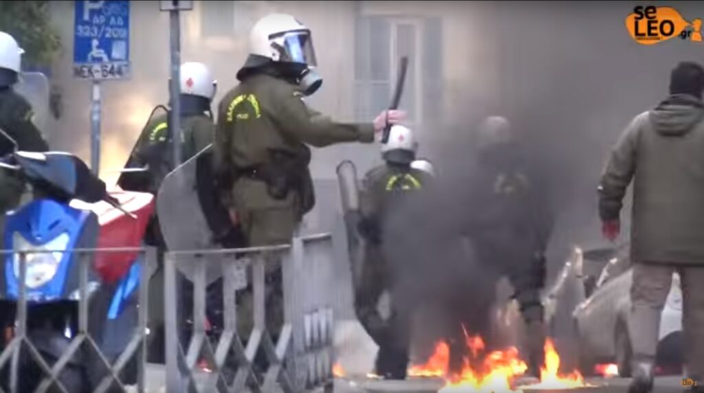 Θεσσαλονίκη: Επεισόδια στην πορεία για τον Αλέξη Γρηγορόπουλο (Photo/Video) - Media