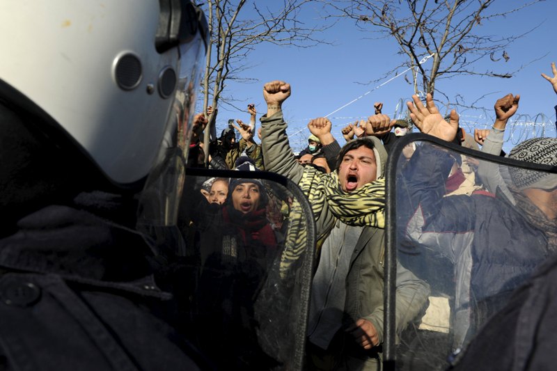 Τεταμένο το κλίμα στην Ειδομένη - Media