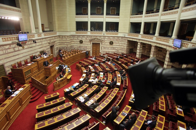 «Ισχυρή καταιγίδα» από τροπολογίες «έπληξε» τη Βουλή - Media