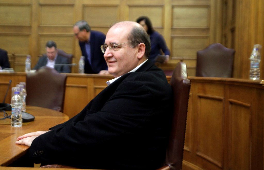 Στη Βουλή έφτασαν μηνύσεις κατά Φίλη για το ποντιακό: Μία από τον Φαήλο και μία από πλωτάρχη του Π.Ν. - Media