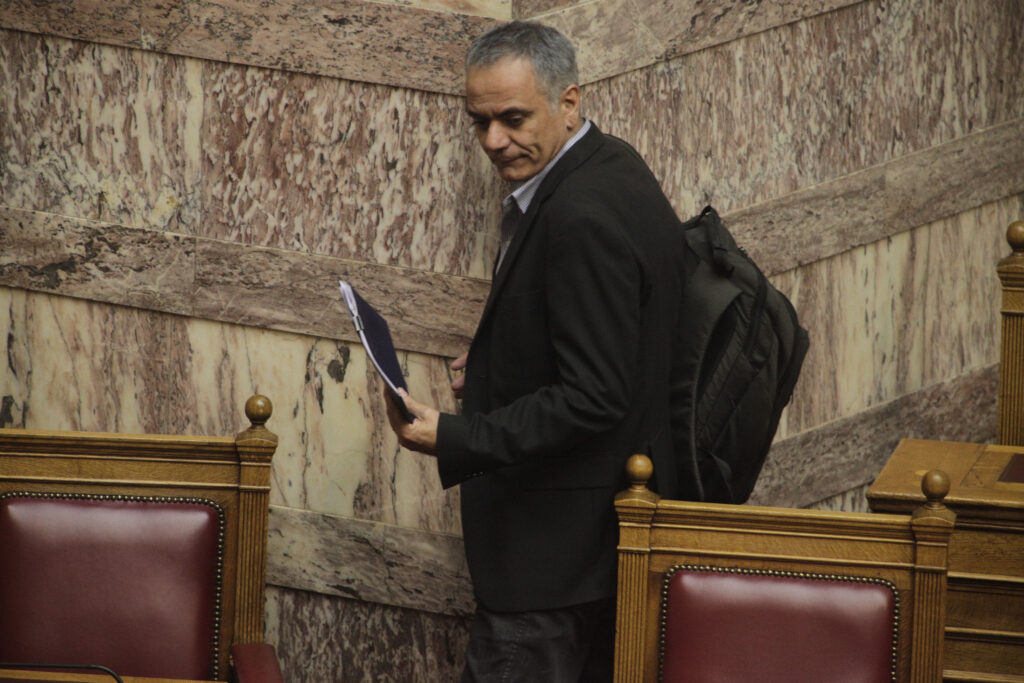 Σκουρλέτης: Δύσκολα αλλά αναγκαία τα μέτρα – Προσπάθεια για να μην μειωθούν οι κύριες συντάξεις - Media