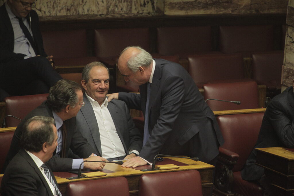 Σταθερή η στήριξη Καραμανλή σε Μεϊμαράκη για την προεδρία της ΝΔ - Media