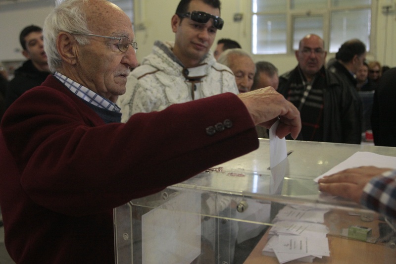 Παράταση μίας ώρας ανακοίνωσε ο Τραγάκης – Οι κάλπες θα κλείσουν στις 8 - Media