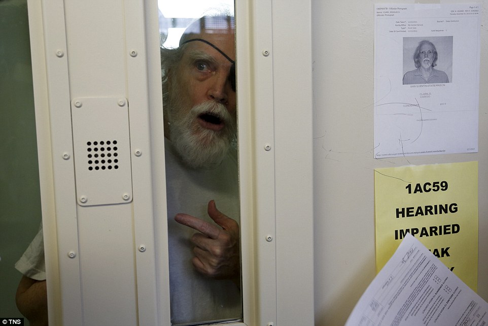 Στα άδυτα της μεγαλύτερης φυλακής των ΗΠΑ – 700 θανατοποινίτες περιμένουν να… πεθάνουν (Photos-Video) - Media