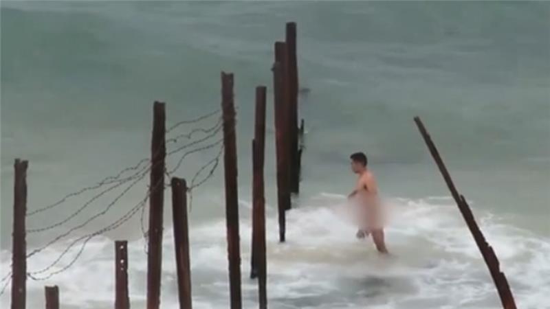 Αιγύπτιοι στρατιώτες δολοφονούν εν ψυχρώ Παλαιστίνιο με νοητική στέρηση - ΠΟΛΥ ΣΚΛΗΡΟ ΒΙΝΤΕΟ - Media