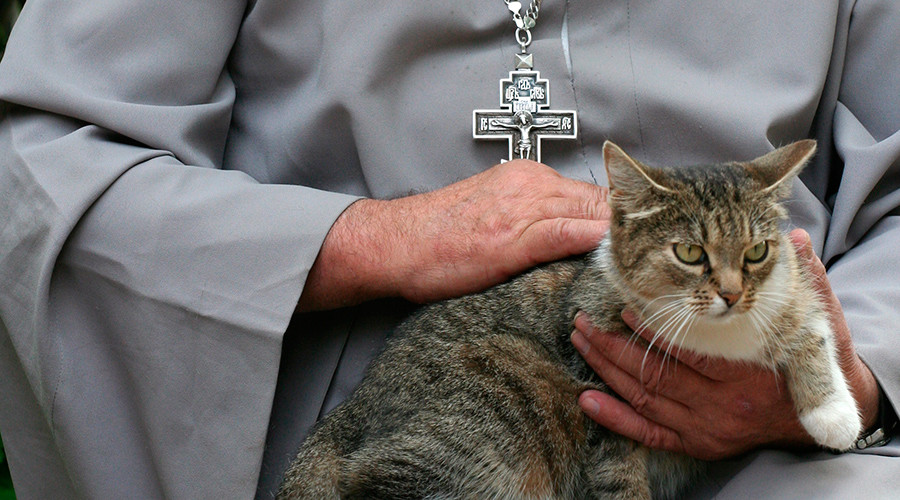 Γιατί οι Ρώσοι ιερείς φωτογραφίζονται με τις γάτες τους (Photo) - Media