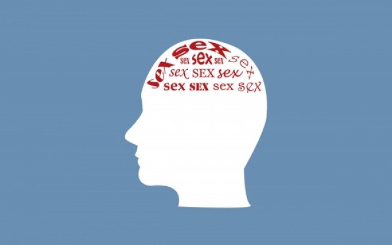 Σκέφτεστε συνέχεια το σεξ; Ποια συνήθειά σας το «προδίδει» - Media