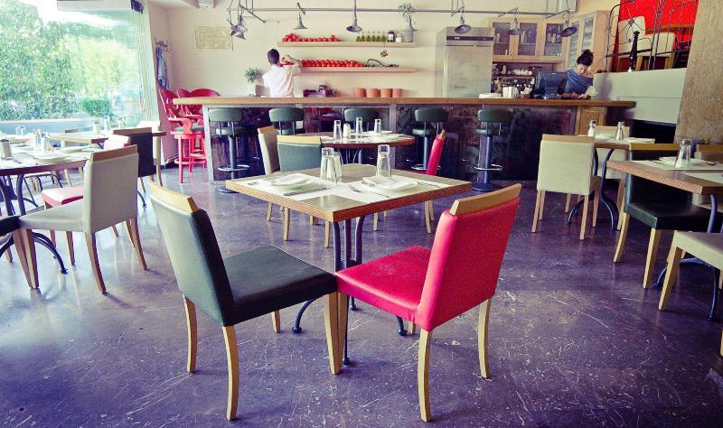 Ο Σταύρος Θεοδωράκης πούλησε το «Αλάτσι»! - Media