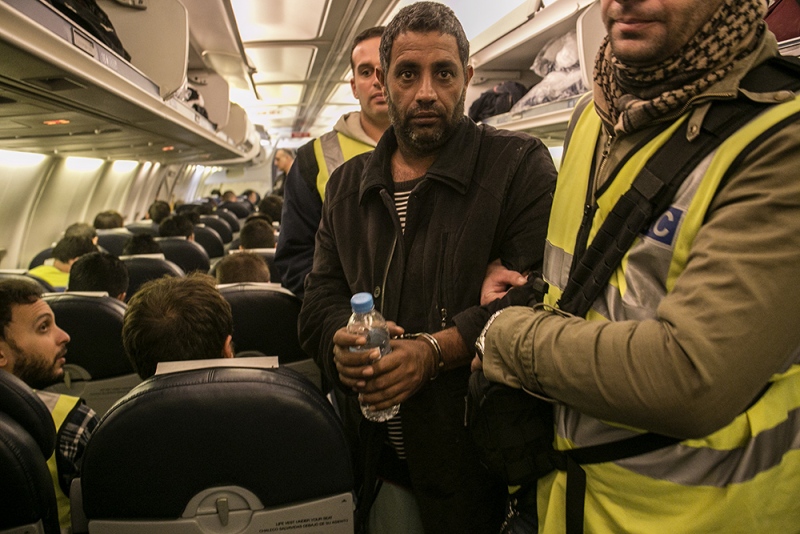Οι τελευταίες ώρες πριν την απέλαση τους στο Πακιστάν (Photos-Video) - Media
