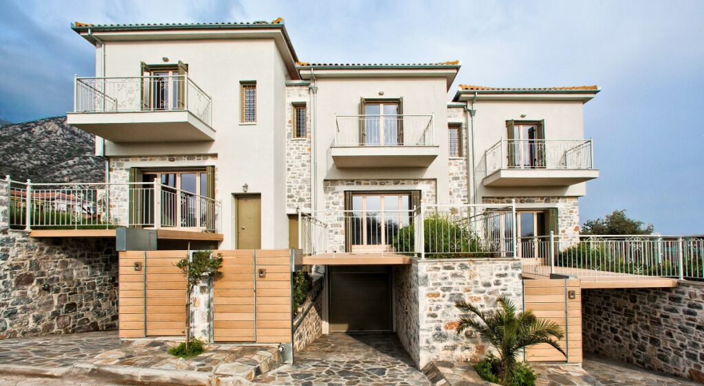 Δυο Βολιώτες έφτιαξαν το πρώτο σπίτι του μέλλοντος στην Ελλάδα - Ενεργειακά ανεξάρτητο και με μηδαμινά έξοδα! (Photos) - Media
