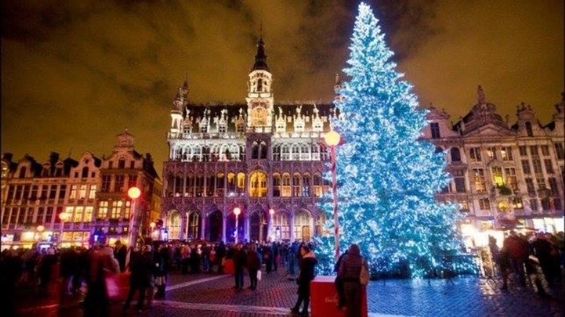 Οι Βρυξέλλες θα υποδεχθούν με δημόσιες εκδηλώσεις την Πρωτοχρονιά, παρά τις απειλές τρομοκρατικών επιθέσεων - Media