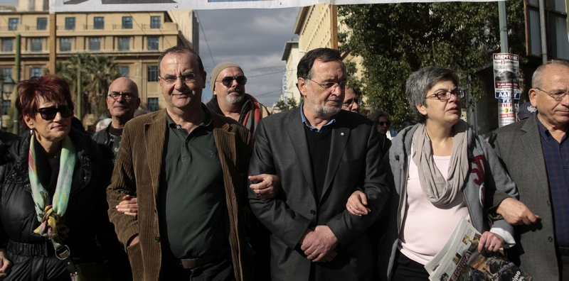 «Μύδροι» Λαϊκής Ενότητας κατά Νίκου Παππά και ΑΠΕ: Άθλιοι ινστρούχτορες-Δουλοπρεπές Πρακτορείο! - Media