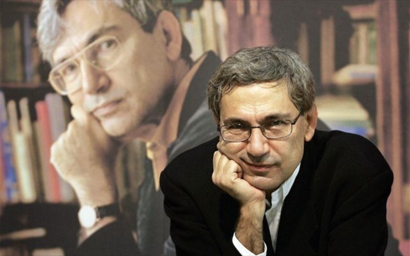 Ορχάν Παμούκ: Τις πολιτικές απαντήσεις τις δίνω με τα μυθιστορήματά μου - Media