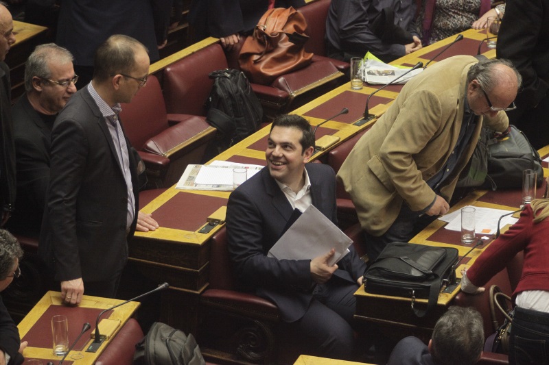 Με 153 «ναι» υπερψηφίστηκε ο προϋπολογισμός του 2016   - Media
