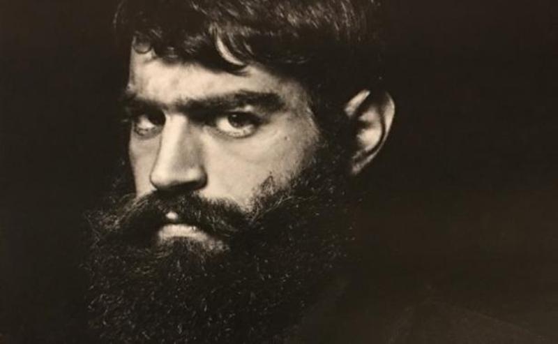 Δεύτερη επαγγελματική φωτογράφιση από τον «σέξι Κρητικό» - Τι είπε για την προσωπική του ζωή και για τον Γιώργο Λιάγκα (Photos) - Media