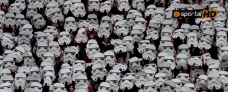 O Darth Vader και οι Stormtroopers σε εντυπωσιακό κορεό σε γήπεδο της Σόφιας! (Video) - Media