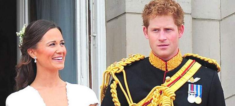 Σκάνδαλο στο Παλάτι: Η Κέιτ Μίντλετον «έπιασε» την αδερφή της να φιλιέται με τον πρίγκιπα Χάρι! (Photos) - Media