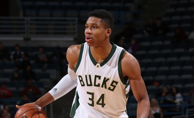 "Οργίασε" ο Αντετοκούνμπο στη νίκη θρίλερ των Μπακς (Video) - Media