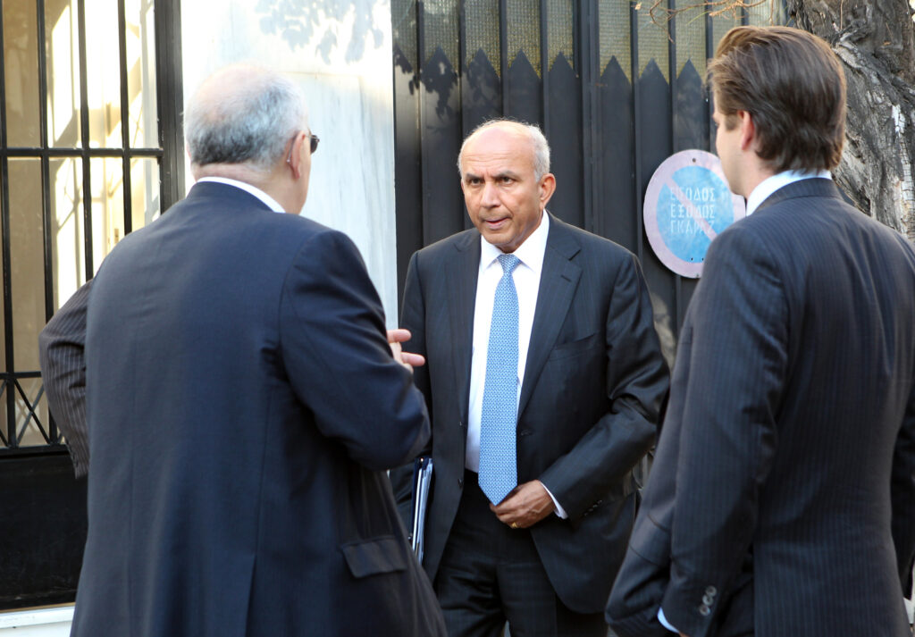 Συναντήσεις Τσίπρα με μεγαλοεπενδυτές και τον πρόεδρο της ΕΤΤ – «Σημαντικές επενδυτικές ευκαιρίες στην Ελλάδα» - Media