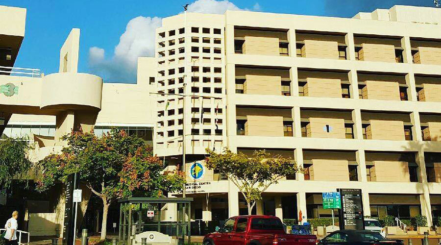 Πυροβολισμοί σε στρατιωτικό νοσοκομείο του Σαν Ντιέγκο (Photo/Video) - Media