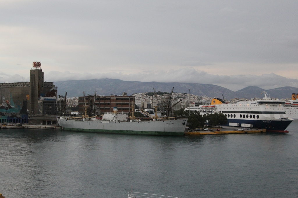 Ανοίγουν οι οικονομικές προσφορές για την απόκτηση του 67% του ΟΛΠ - Media