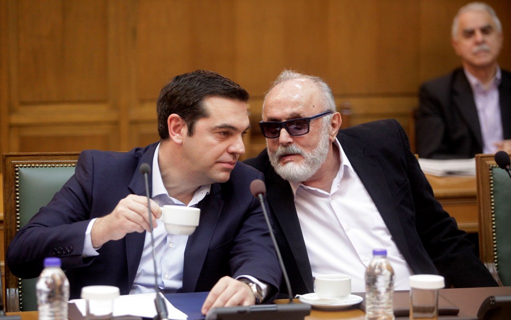 Νέο εκλογικό νόμο εντός του 2016, με «σπάσιμο» των μεγάλων περιφερειών προανήγγειλε ο Π. Κουρουμπλής - Media