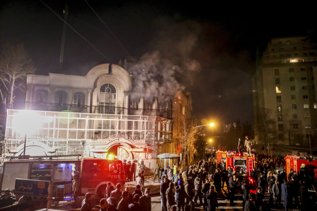 «Φωτιά» στη Μέση Ανατολή από την κρίση Ιράν - Σαουδικής Αραβίας  - Media