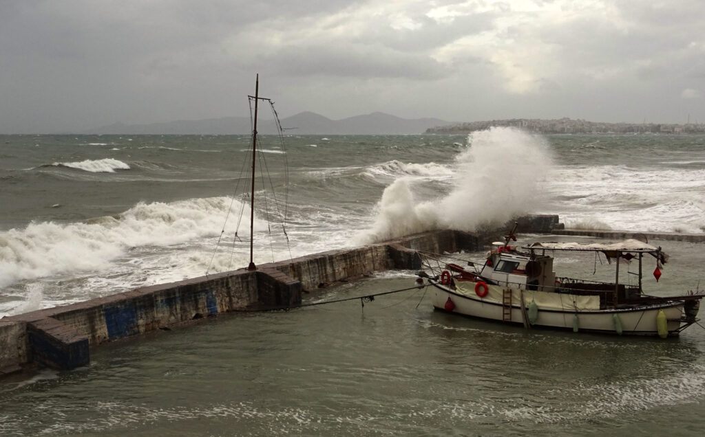 Ομαλοποιούνται σταδιακά τα προβλήματα στις ακτοπλοϊκές συγκοινωνίες - Media