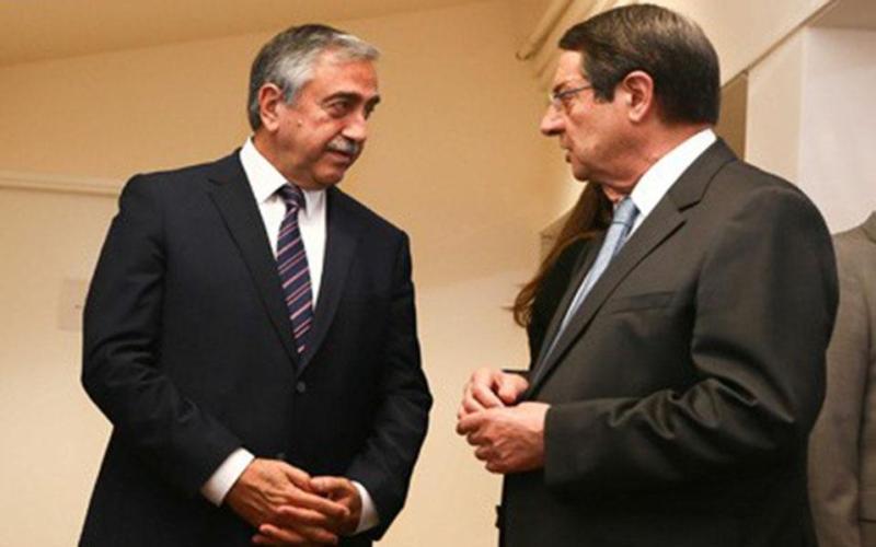 Νταβός – Κυπριακό: Αναστασιάδης και Ακιντζί κάνουν έκκληση για βοήθεια στη διεθνή κοινότητα εφόσον υπάρξει συμφωνία - Media