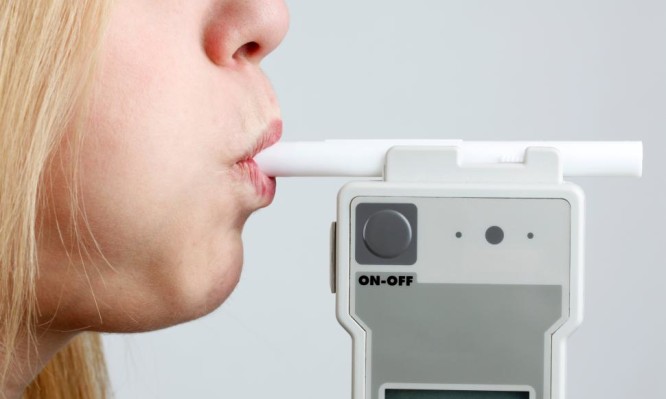 H γυναίκα που το σώμα της παράγει… αλκοόλ! - Media