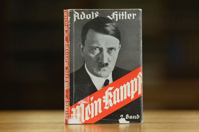 «Σπάει ταμεία» στη Γερμανία ο «Αγών μου» του Χίτλερ - 15.000 αντίτυπα σε μια μέρα! - Media